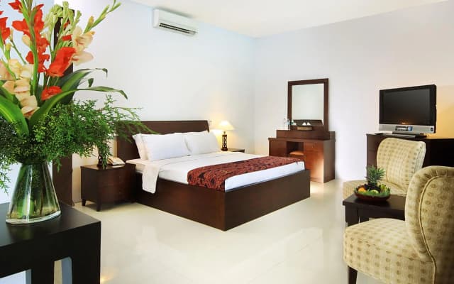 The Radiant Hotel - photo 2