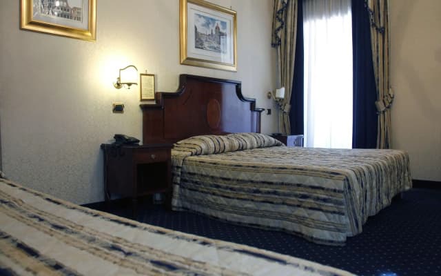Hotel Catone - photo 3