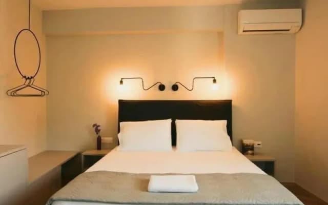 BED in Athens - photo 4
