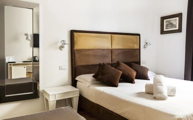 Lahouse Luxury Accommodation - photo 4
