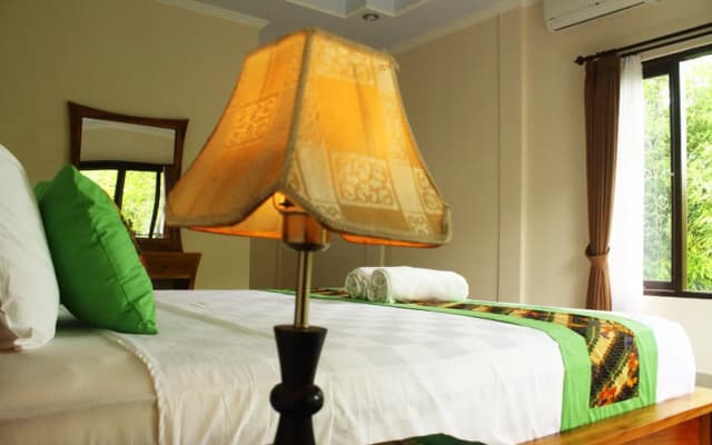 Pondok Bambu Guest House - photo 3