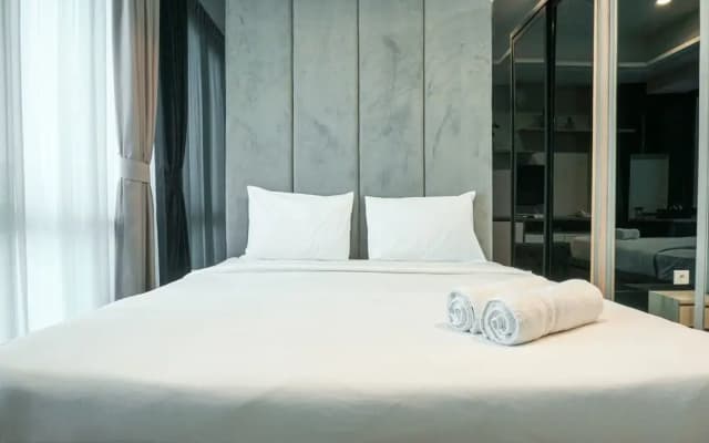 Luxurious Studio at Capitol Suites Apartment - photo 2