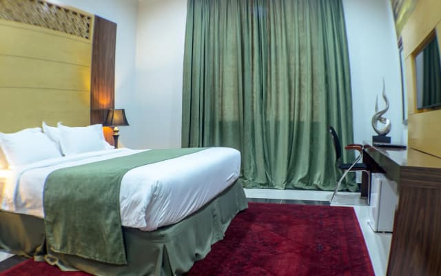 Doha Dynasty Hotel - photo 4