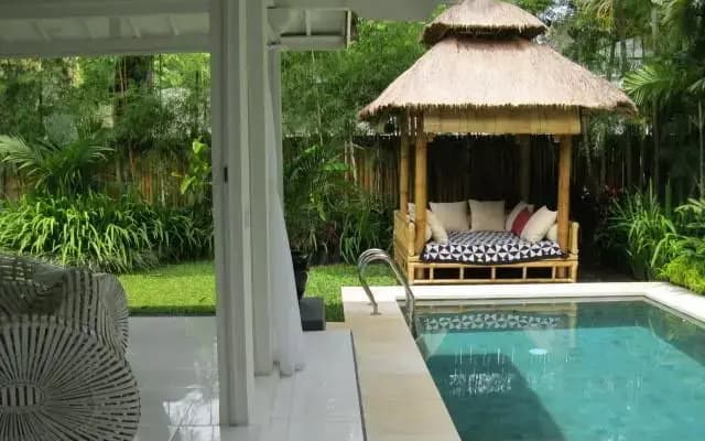 Villa Putih - photo 2
