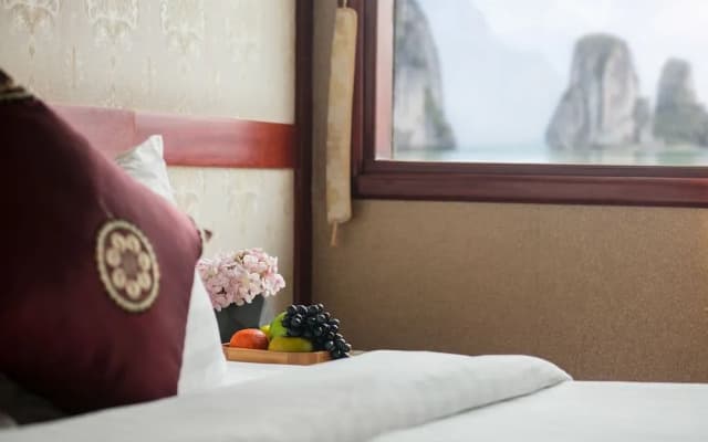 Halong Fantasea Cruise - photo 4
