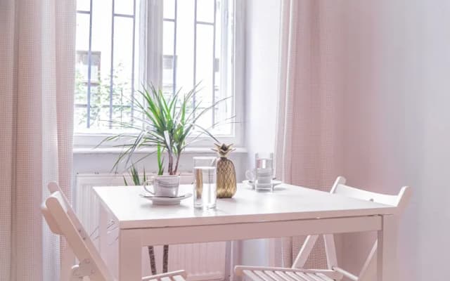 Chic Apartment Near Downtown - photo 5