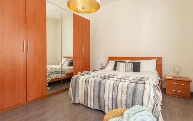 The Blue-Sky Apartment - photo 2