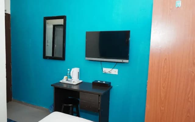 Hotel Shri Putiri - photo 5