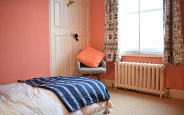 2 Bedroom Flat in Islington - photo 5