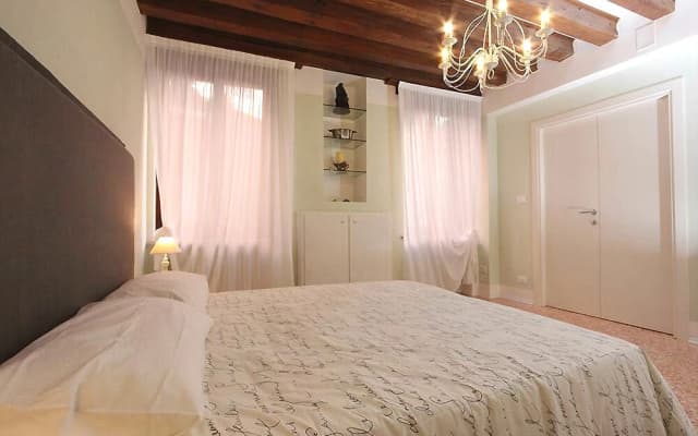 San Marco Tower Apartment - photo 3