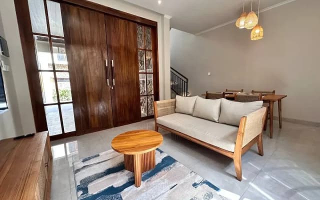 Putu Soemantri Four Persons Villas - photo 5