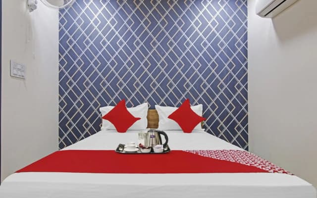 OYO Flagship 70389 Sr Residency - photo 4