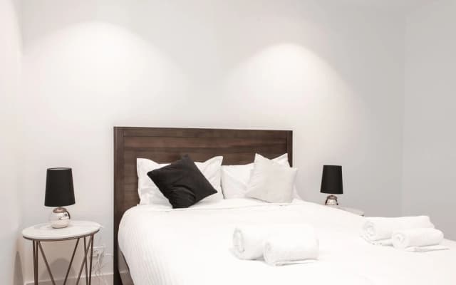Melbourne Central Apartment - photo 5