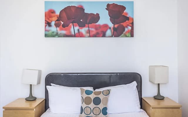 Splendid 3 Bedroom Apartment Kings Cross - photo 5