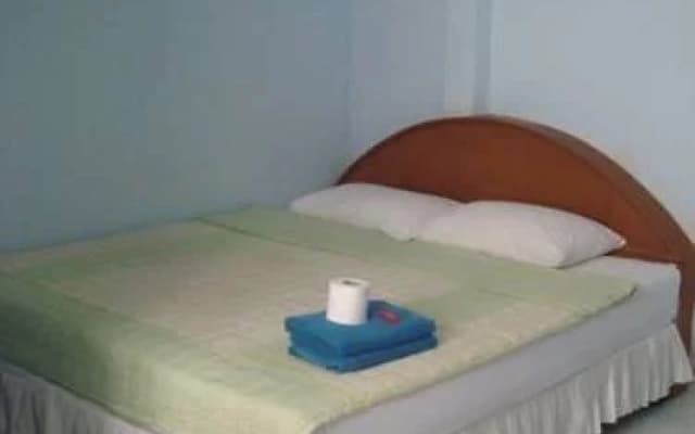 Nee Guesthouse - photo 3