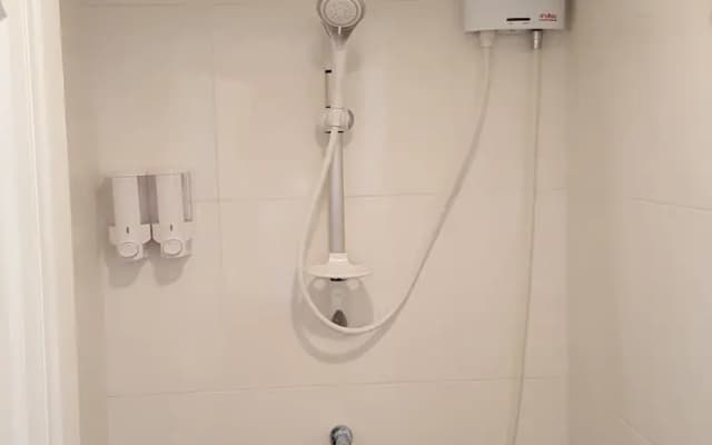 The Bed Hostel at Patong - photo 4