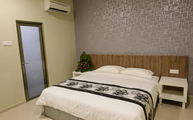 De Champs Hotel - photo 3