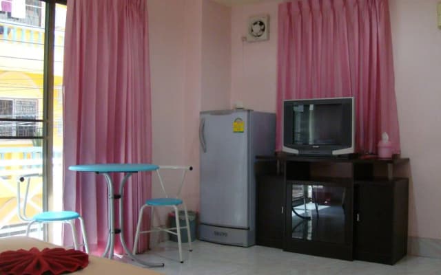 Candy House - photo 5