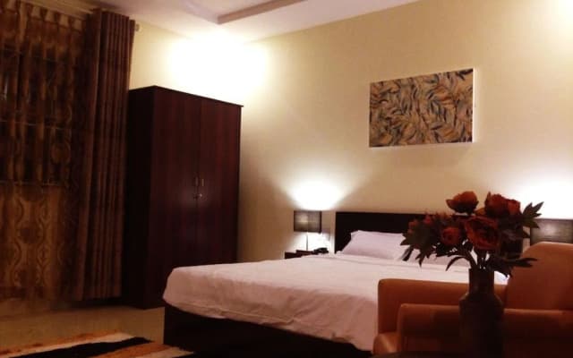 Meowy Boutique Hotel - photo 5