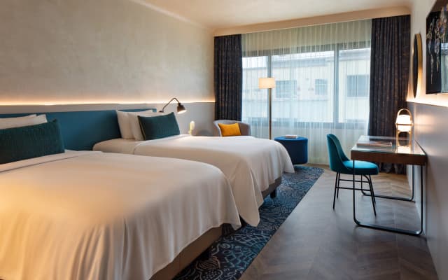 Renaissance Barcelona Hotel - photo 3