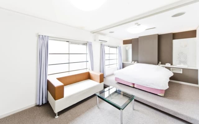Shinjuku East Hotel - photo 3