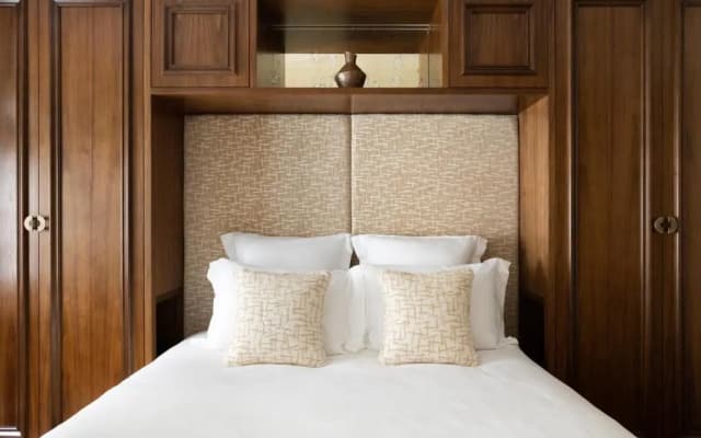 HIGHSTAY - Luxury Serviced Apartments - Place des Victoires - photo 3