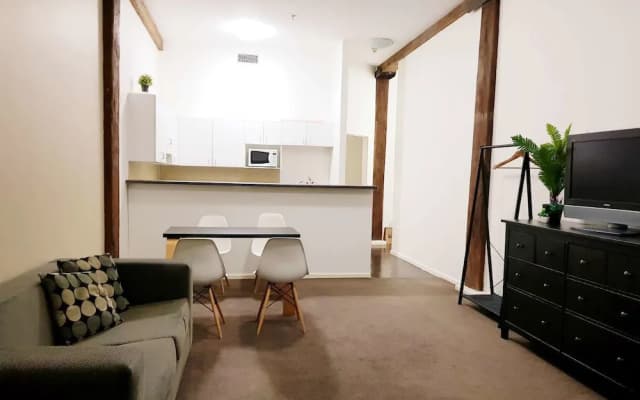 Darling Harbour Resort Style Apartment - photo 5