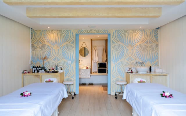 The Nai Harn Hotel - photo 3