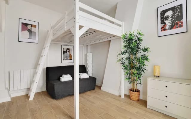 Intimate Studio - 4P - Canal St Martin - photo 3