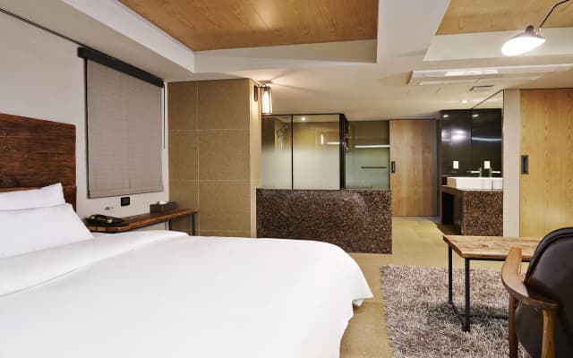 E-HOTEL - photo 3
