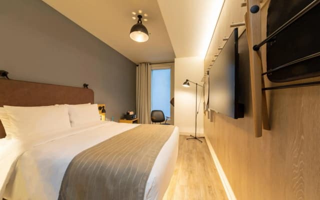 Moxy Osaka Honmachi - photo 3