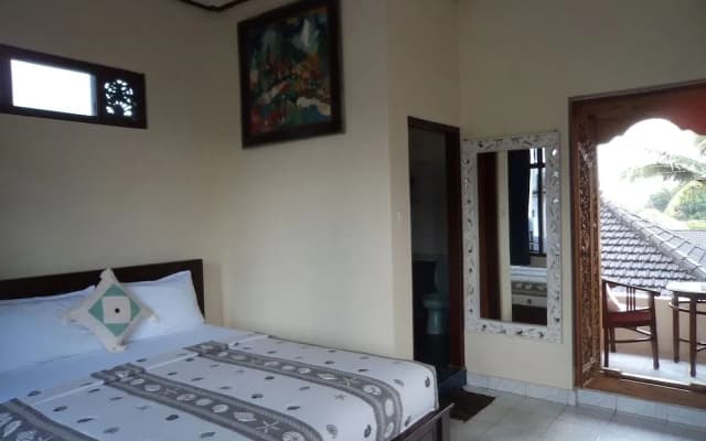 Brata Home Stay - photo 2