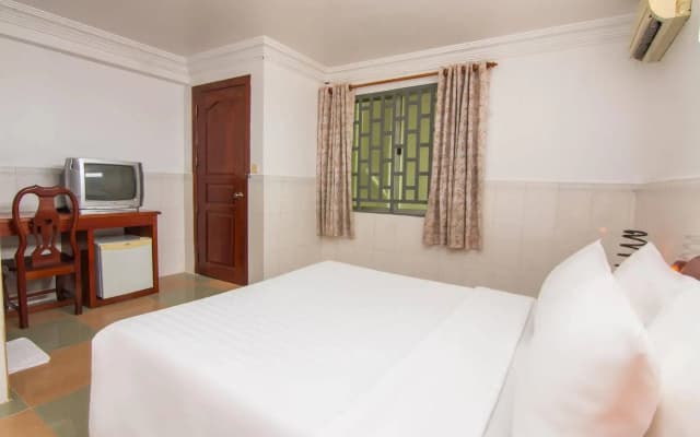 Channel Angkor Hostel - photo 2