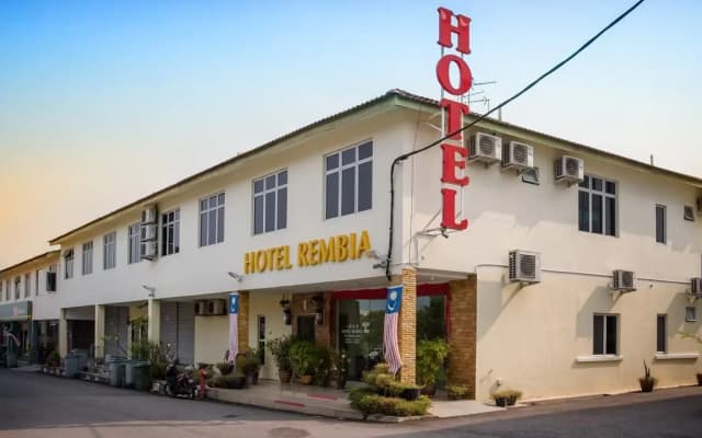 Hotel Rembia - photo 4