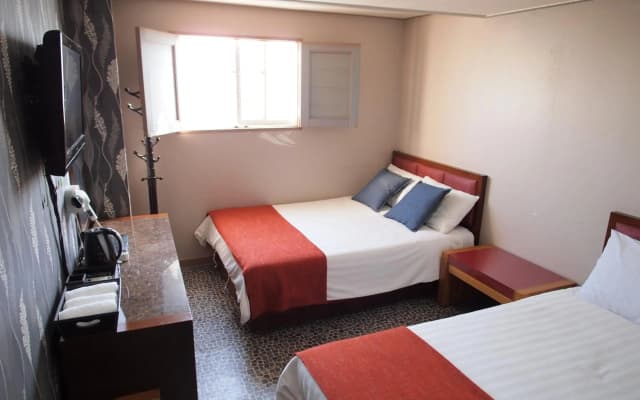 Hostel J Stay - photo 2