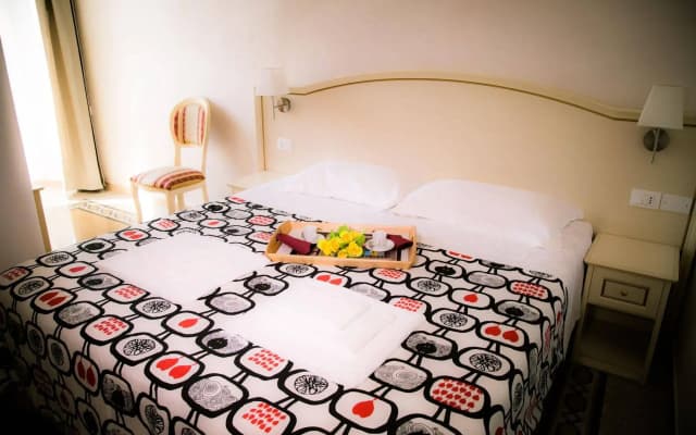 St. Peter Central Rooms B&B - photo 3