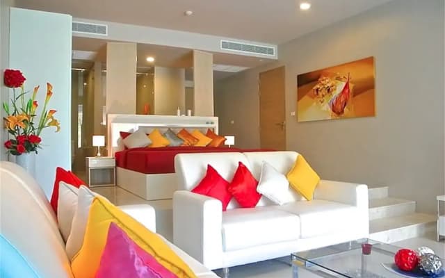 The Ark Karon 1 bedroom Apartment Pool Access - photo 5