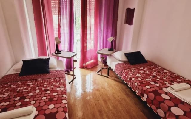 Mini Hostel In Lisbon - photo 3