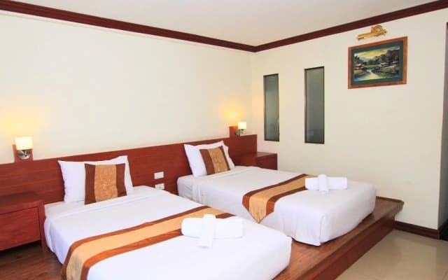 Tanawit Hotel Hua Hin - photo 3
