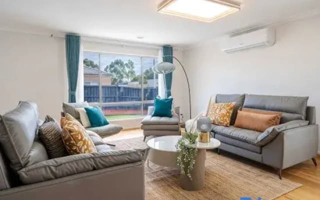 Spacious 4B House in PointCook - photo 4