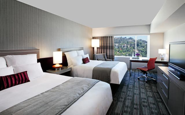 Loews Hollywood Hotel - photo 4