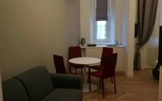 Daphne Guest Hause - photo 2