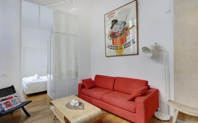 Pick A Flat's Apartment in Porte Saint Denis - rue d'Hauteville - photo 3