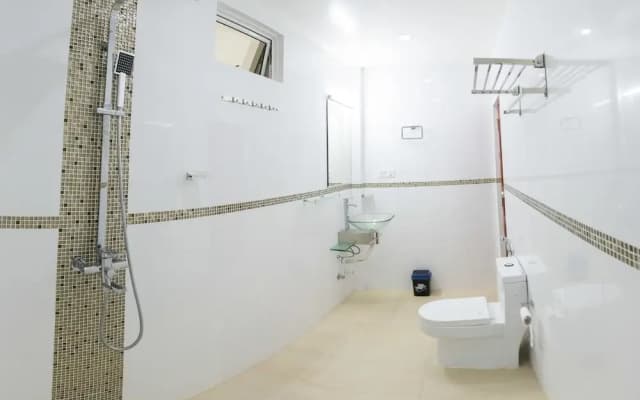 Hideaway inn - photo 5