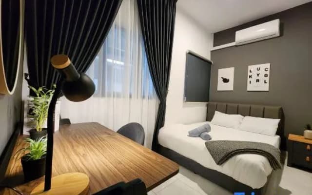Youth City Niai KLIA Fully Aircon Cozy Suite - photo 4