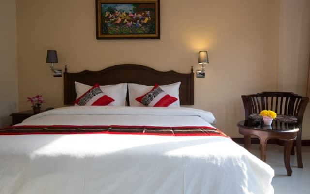 True Siam Rangnam Hotel - photo 5