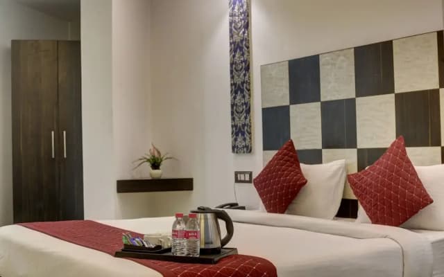 Hotel Silky Palace By GRB - photo 4