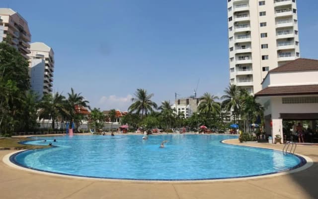 View Talay 1B Apartments - photo 5