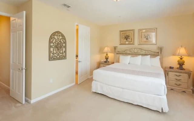 3 Bed 2 Bath Premium l 1005 - photo 4