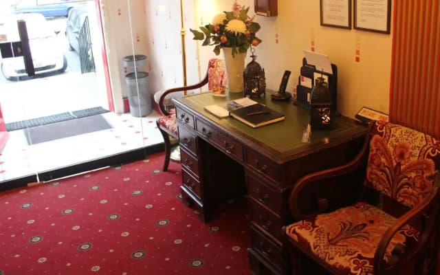 Atlas Guest House - photo 2